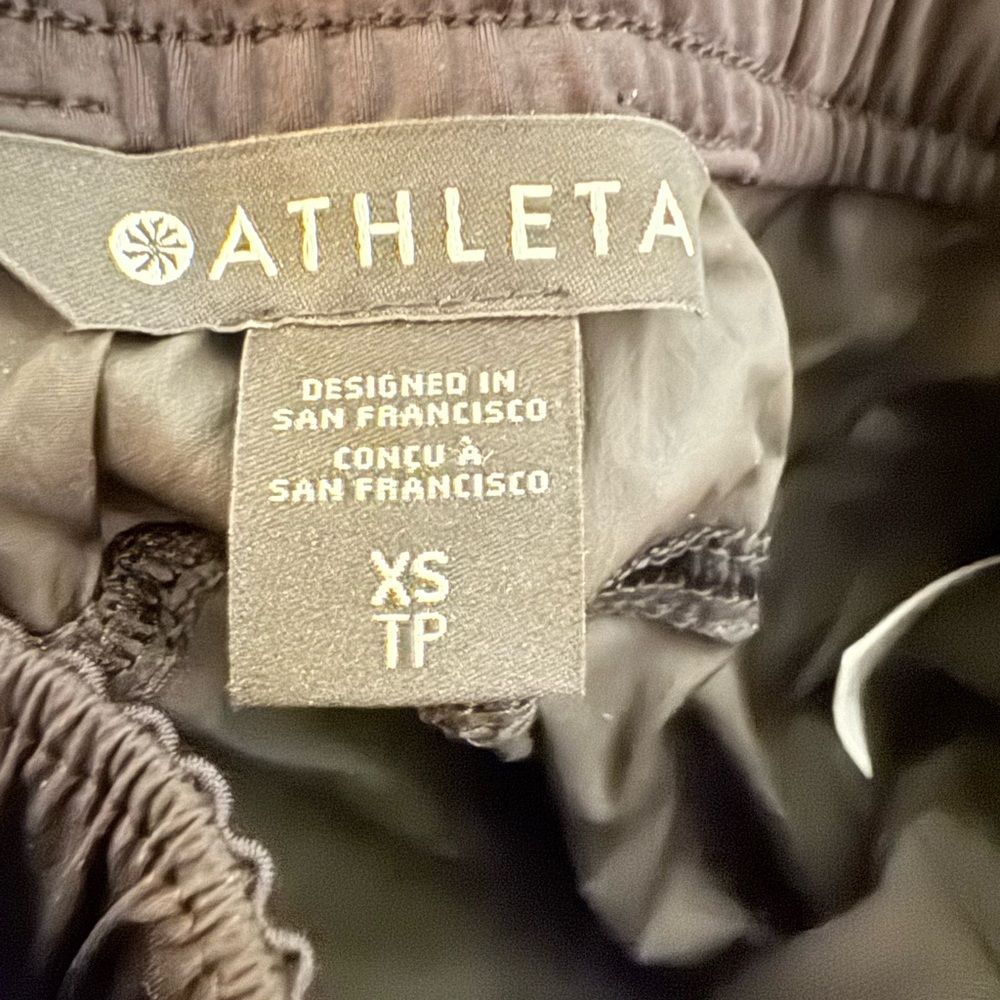 ATHLETA Brand New With Tags Black Rise Track Pants Size XS - Picture 6 of 6